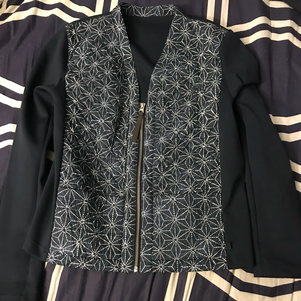 Women’s Lululemon jacket rare
